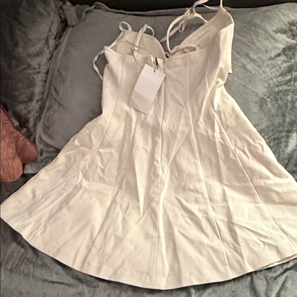 Zara Cream Mini Dress - Picture 4 of 5